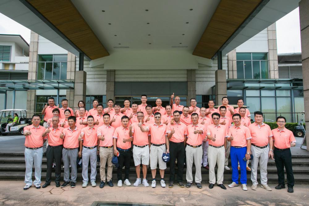 1571891436595020.jpg 1第三届全体会员合影.jpg